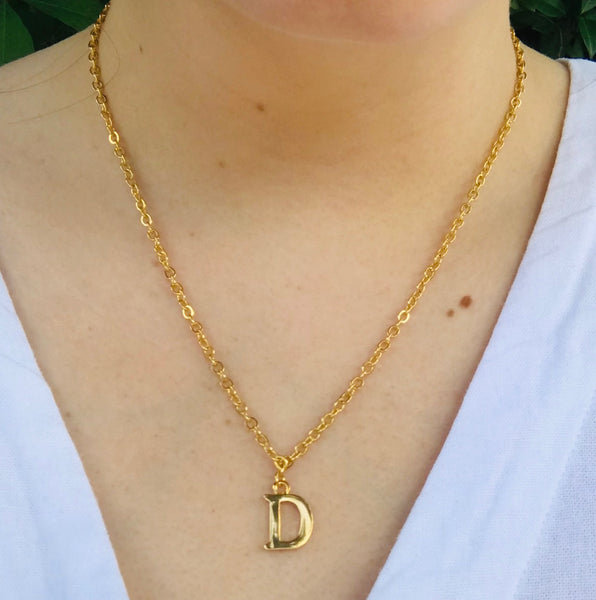 Bailey Aileen Initial Necklace